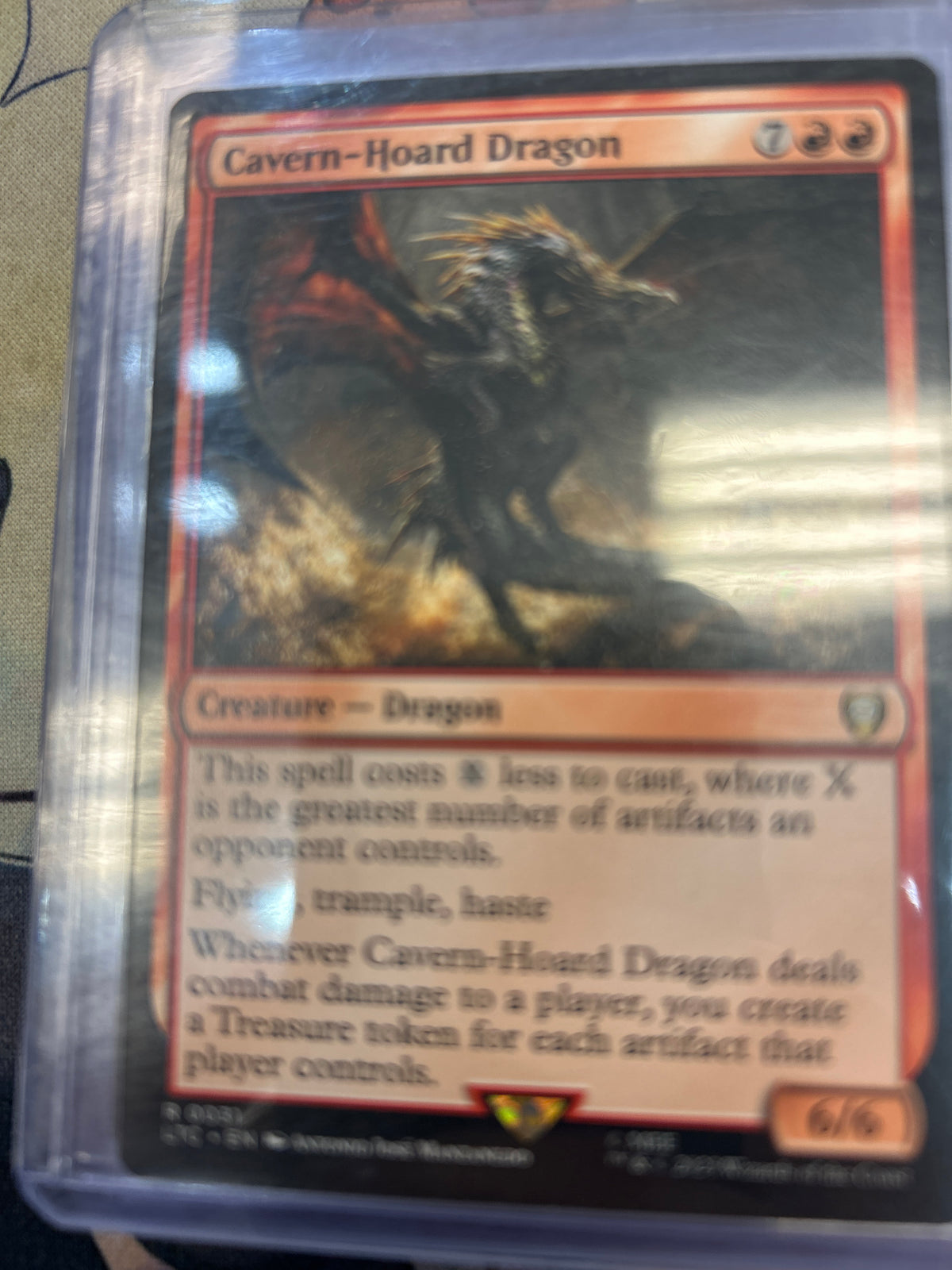 Cavern Hoard Dragon The Lord of the Rings 31 NM