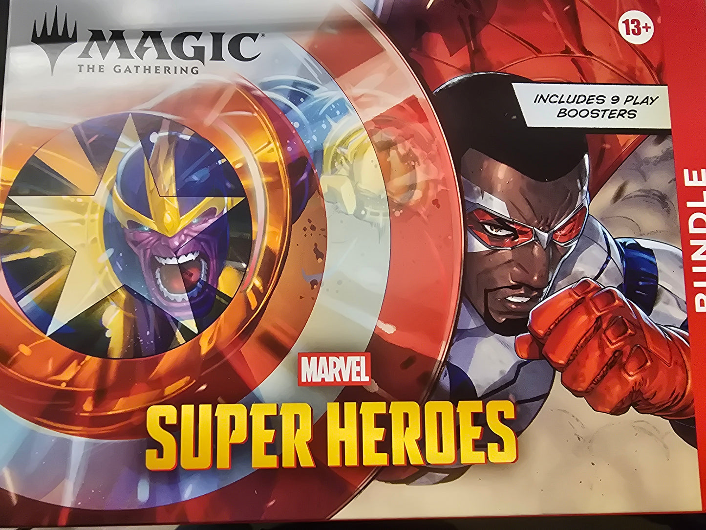 MTG Super Heroes Bundle Box