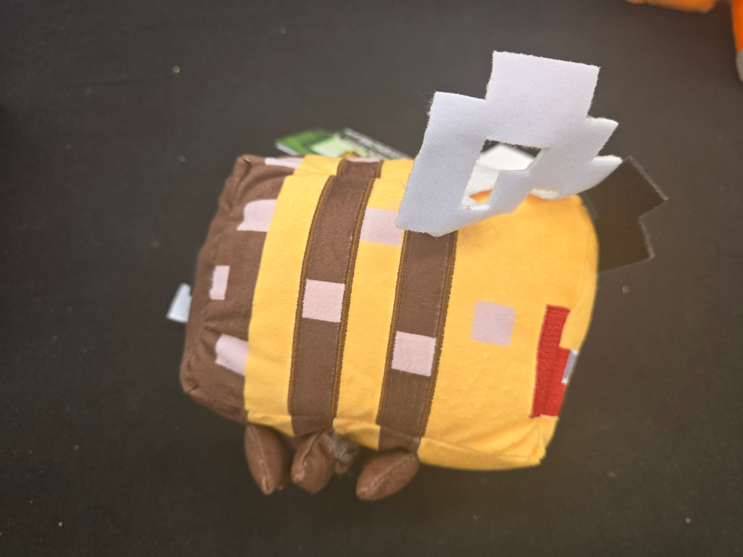 Minecraft Plushie Angry Bee