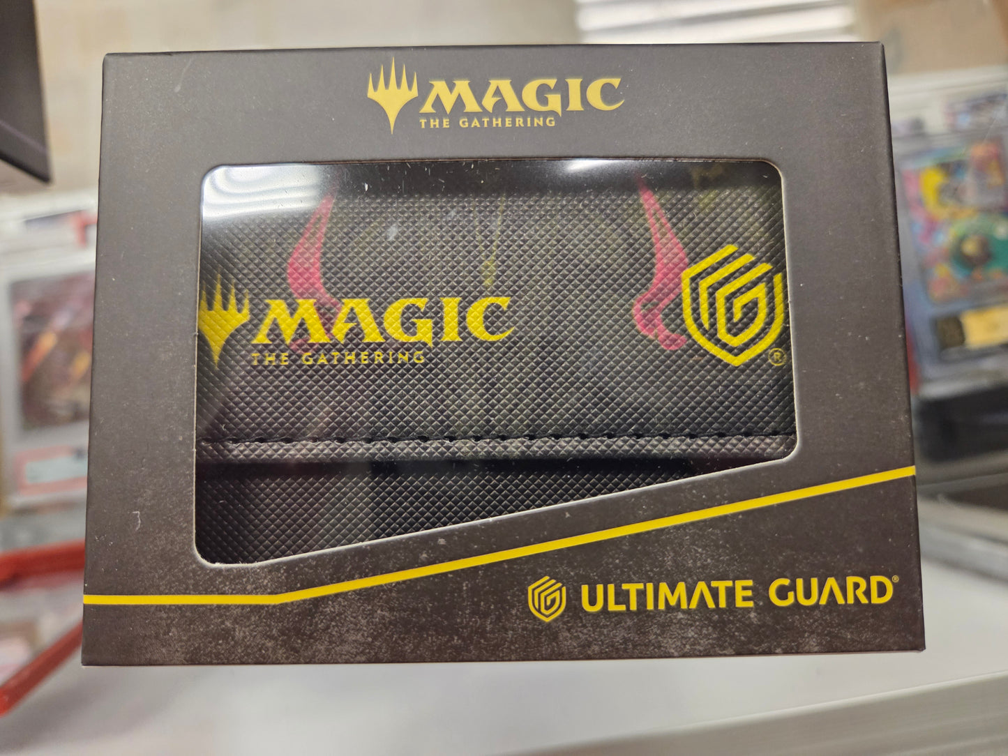 MTG Ultimate Guard Sidewinder 100+ Xenoskin Victor, Valgavoth's Seneschal