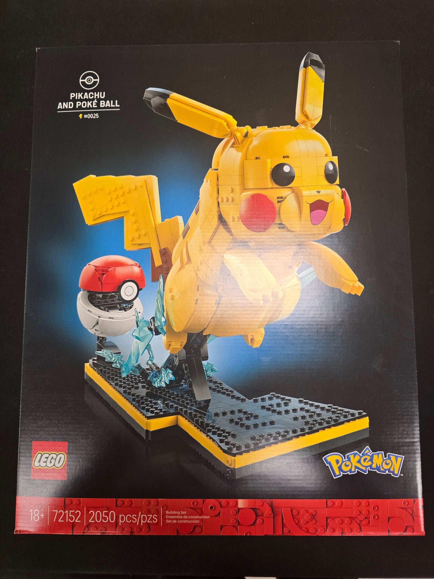Lego Pokémon Pikachu And Pokeball 2050pcs