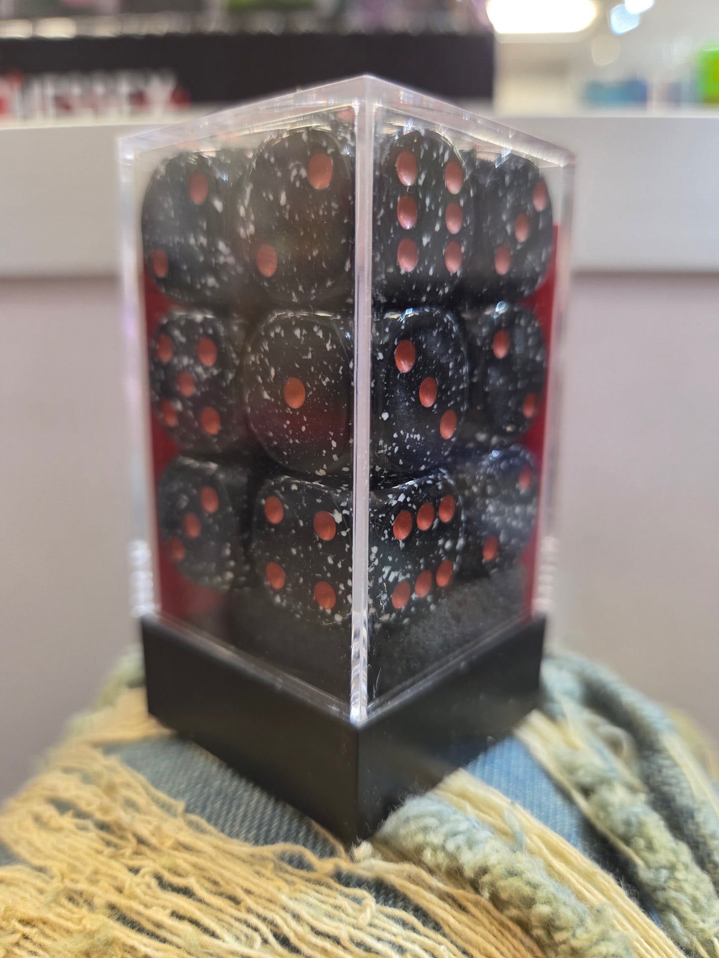 Chessex Dice Space set of 12 16mm D6