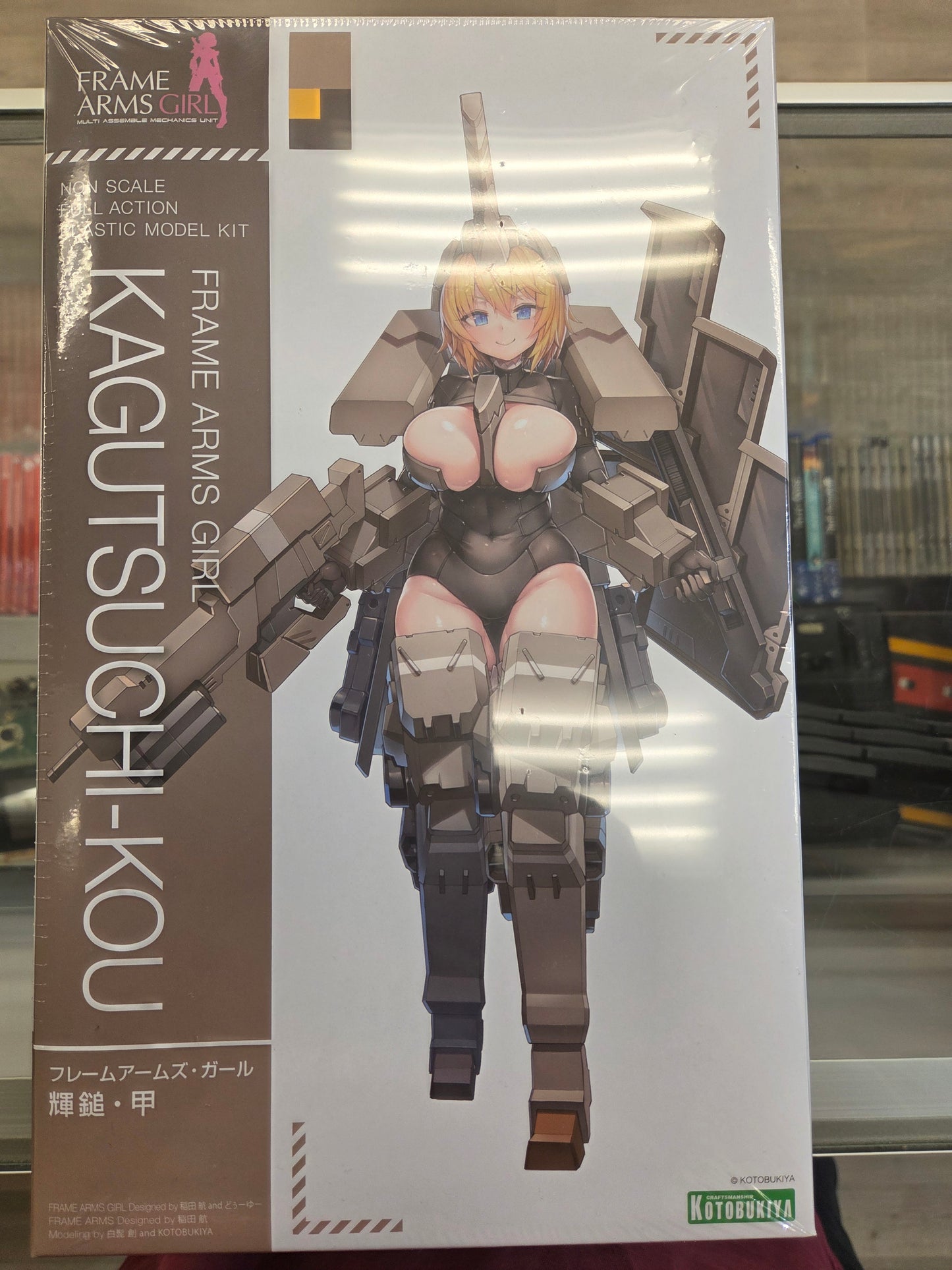 Frame arms girls