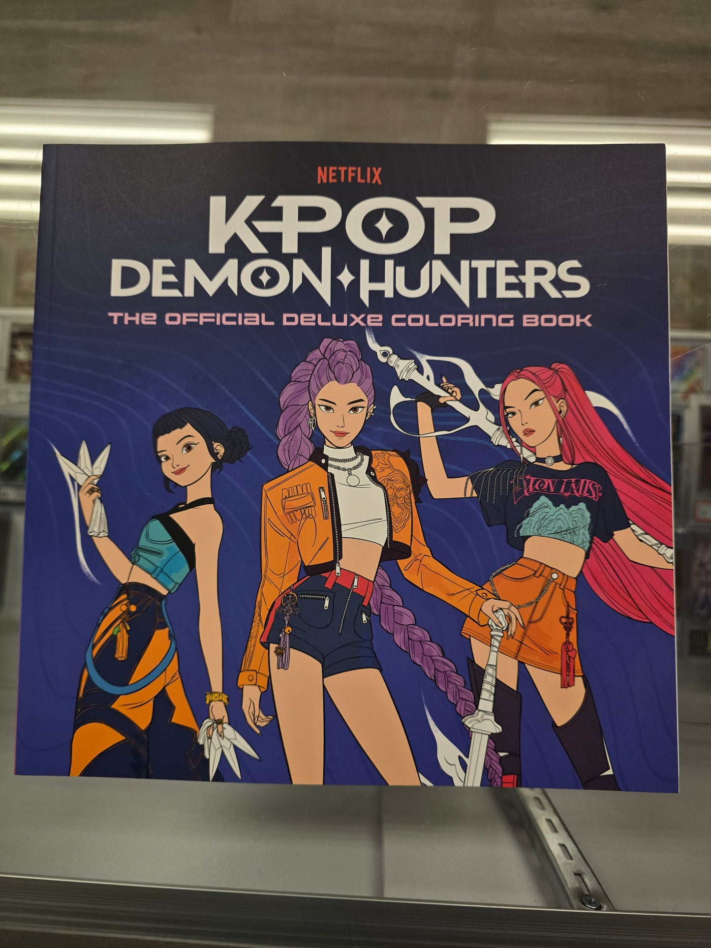 KPOP Demon Hunters Official Deluxe Coloring Book