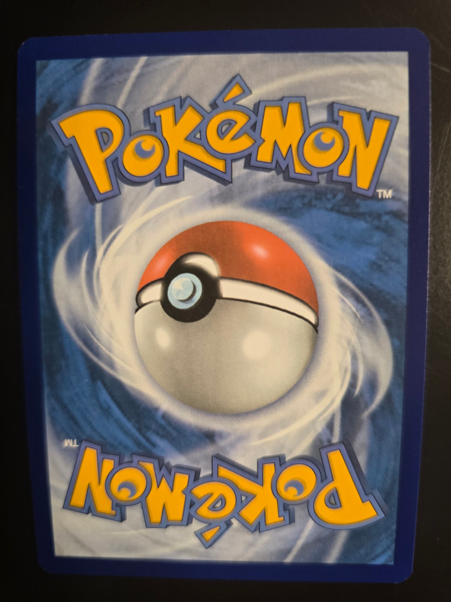 Galvantula 117/086 White Flare Holofoil NM
