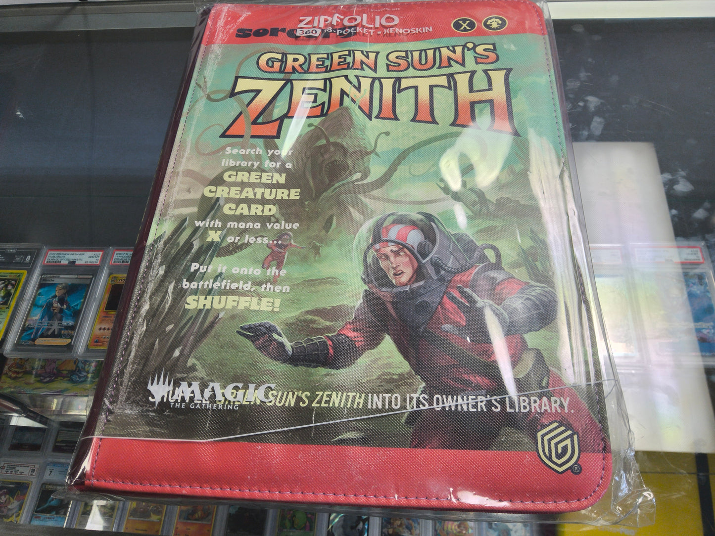 MTG Zipfolio 360 18-Pocket Green Sun's Zenith