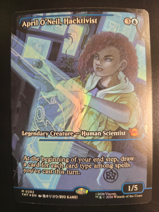 April O'Neil, Hacktivist M 0282 TMNT Showcase Foil NM