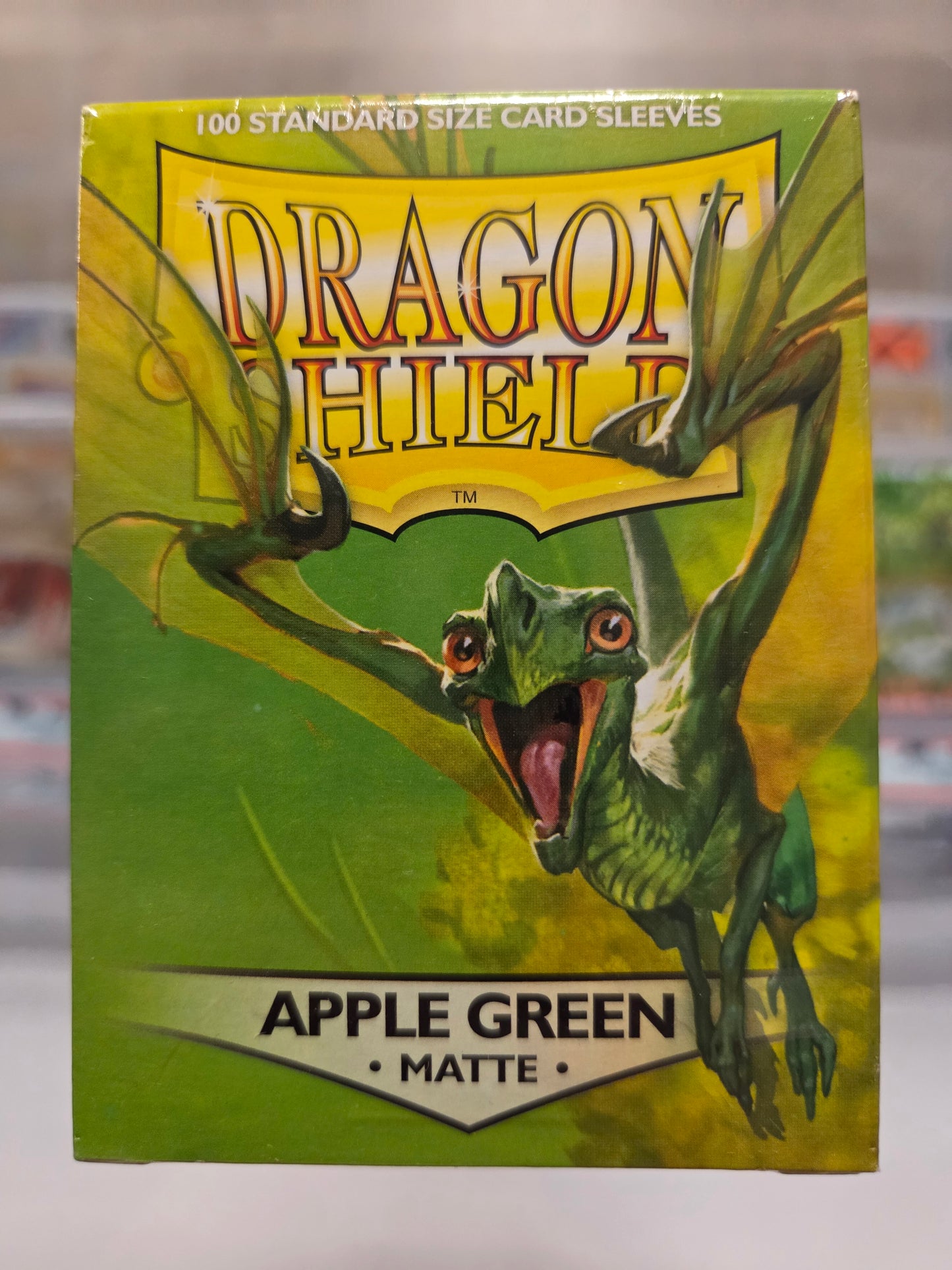 Dragon Shield 100 Card Sleeves. Color Apple Green