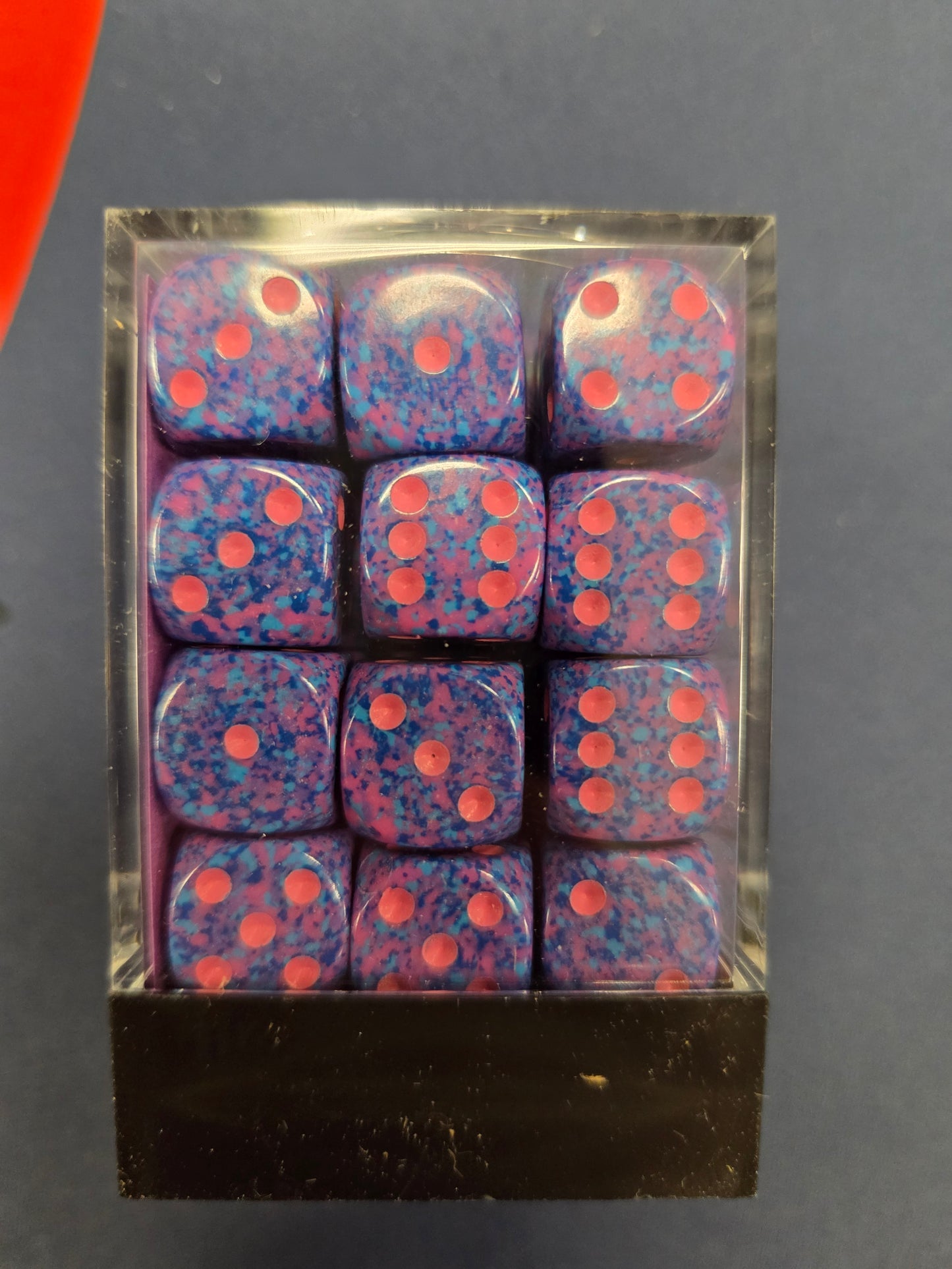 Chessex Speckled Purple Passion set of 36 12mm D6
