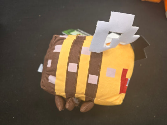 Minecraft Plushie Angry Bee