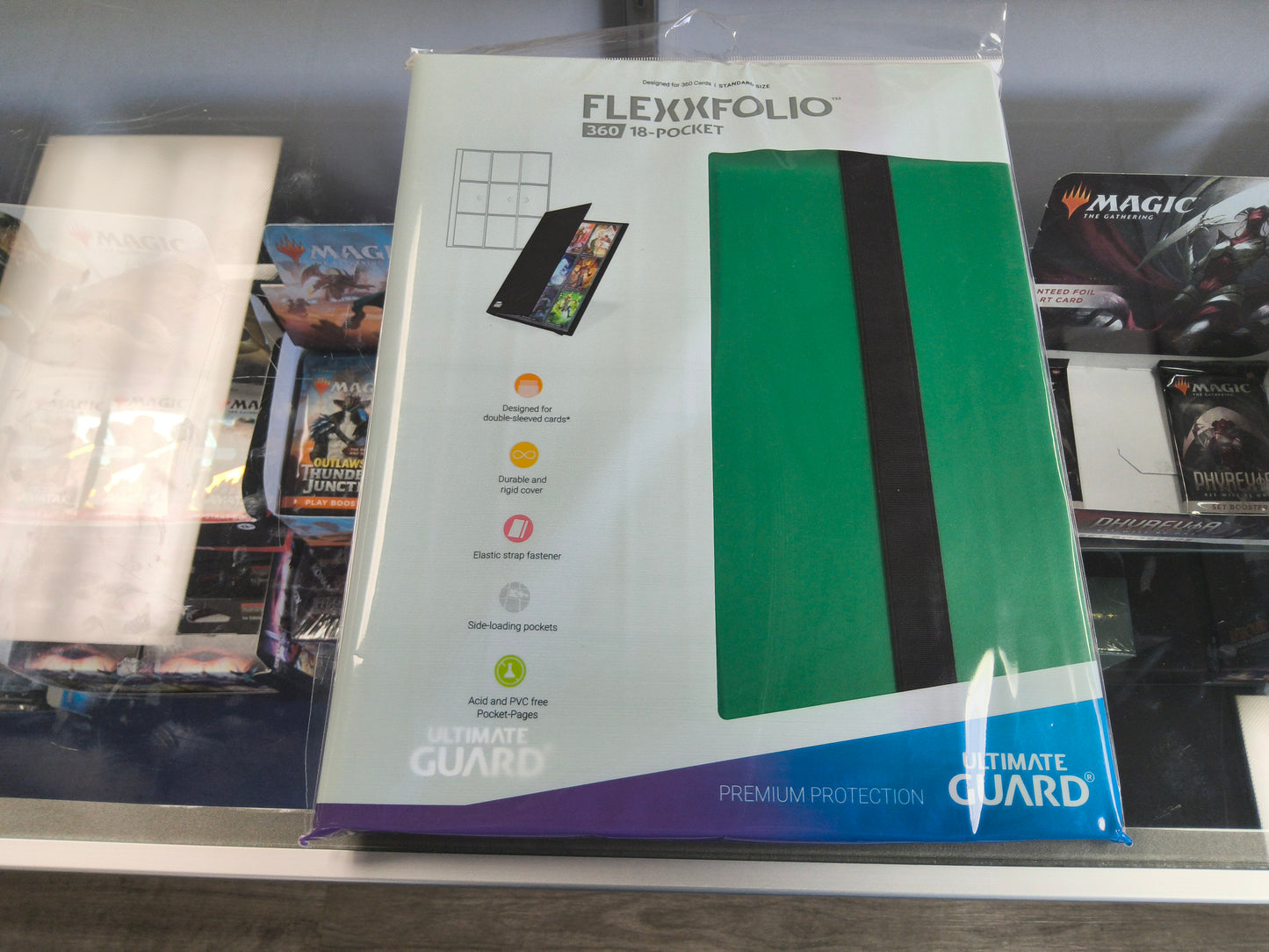 Flexxfolio 360 18-Pocket Green