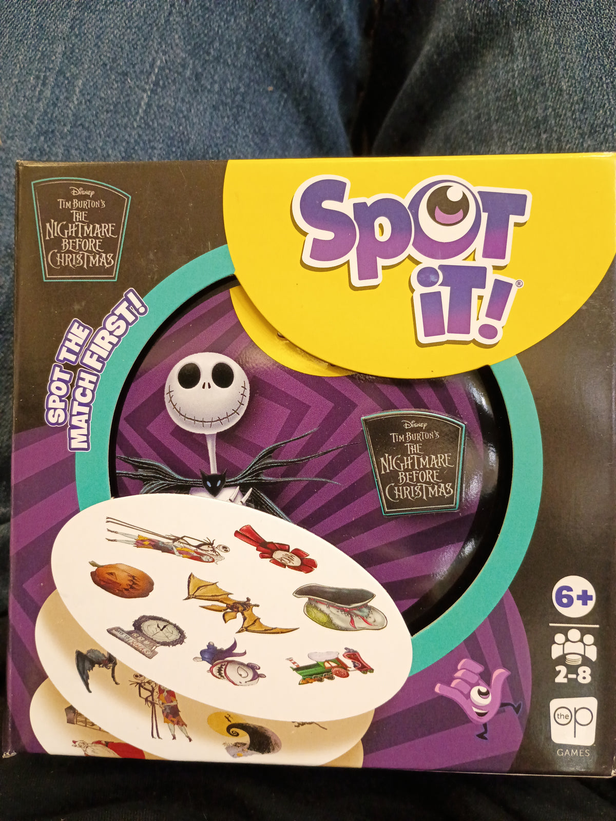 Tim Burtons The Nightmare before Christmas Spot It Game