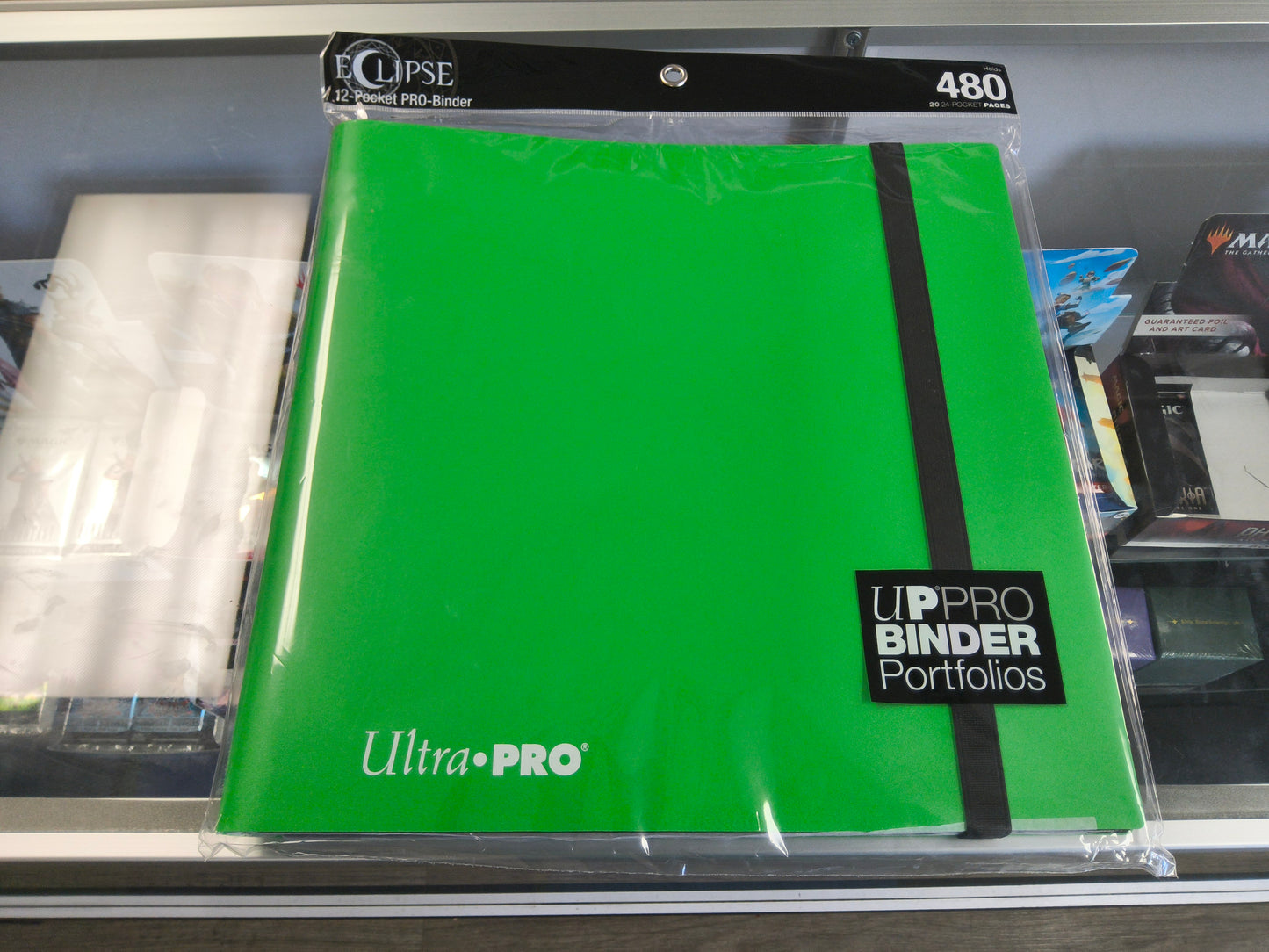 Ultra Pro Eclipse 480 12-Pocket Binder Lime Green