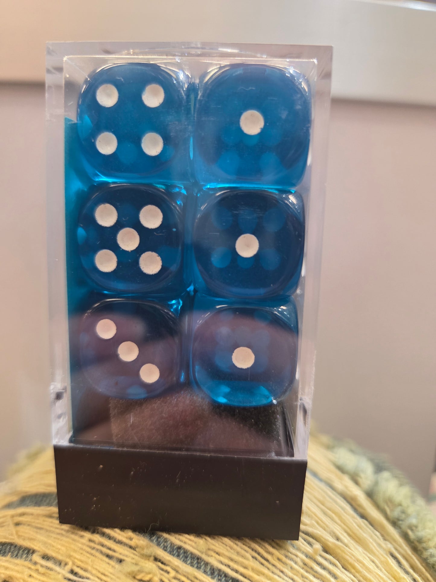 Chessex Dice Teal/White set of 12 16mm D6