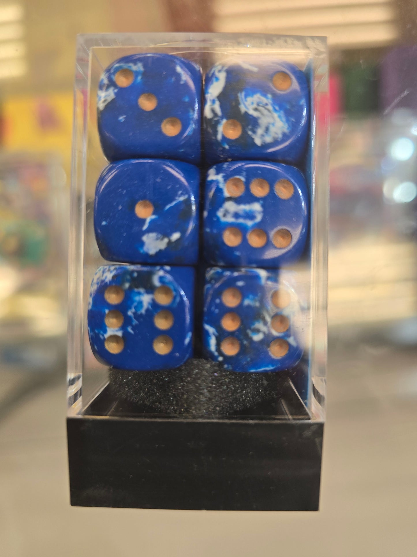 Chessex Brush Dice Set Of Twelve 16mm D6 Wavebreak/Gold