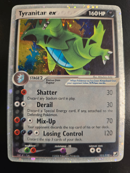 Tyranitar Ex 111/115 Unseen Forces Holofoil NM