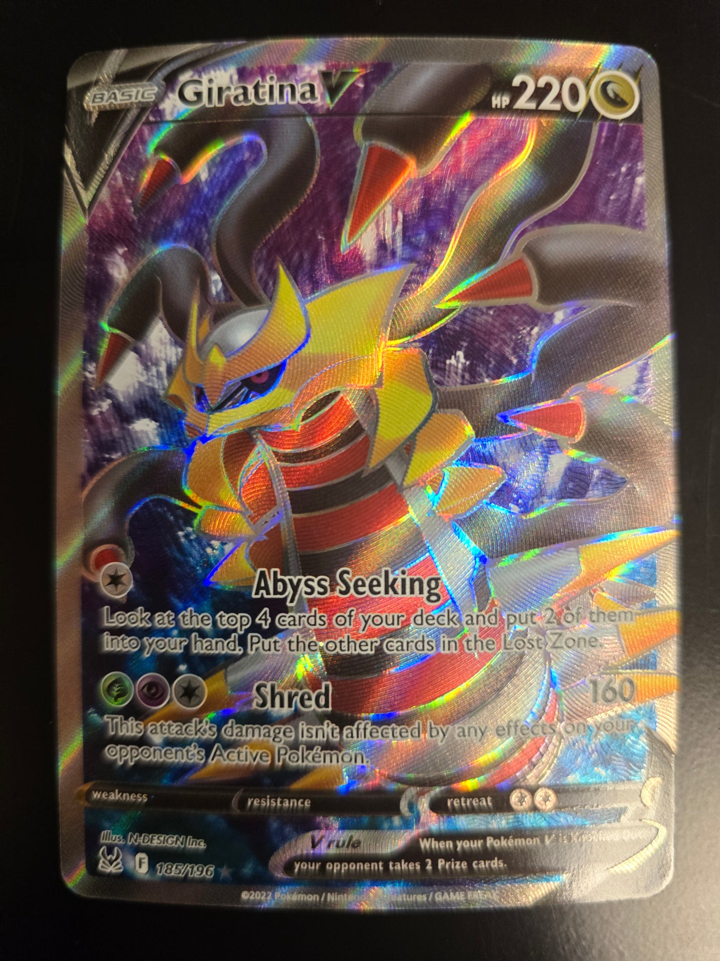 Giratina V (Full Art) 185/196 Lost Origin Holofoil NM