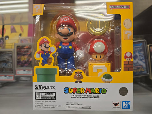 S.H. Figuarts Super Mario Mario