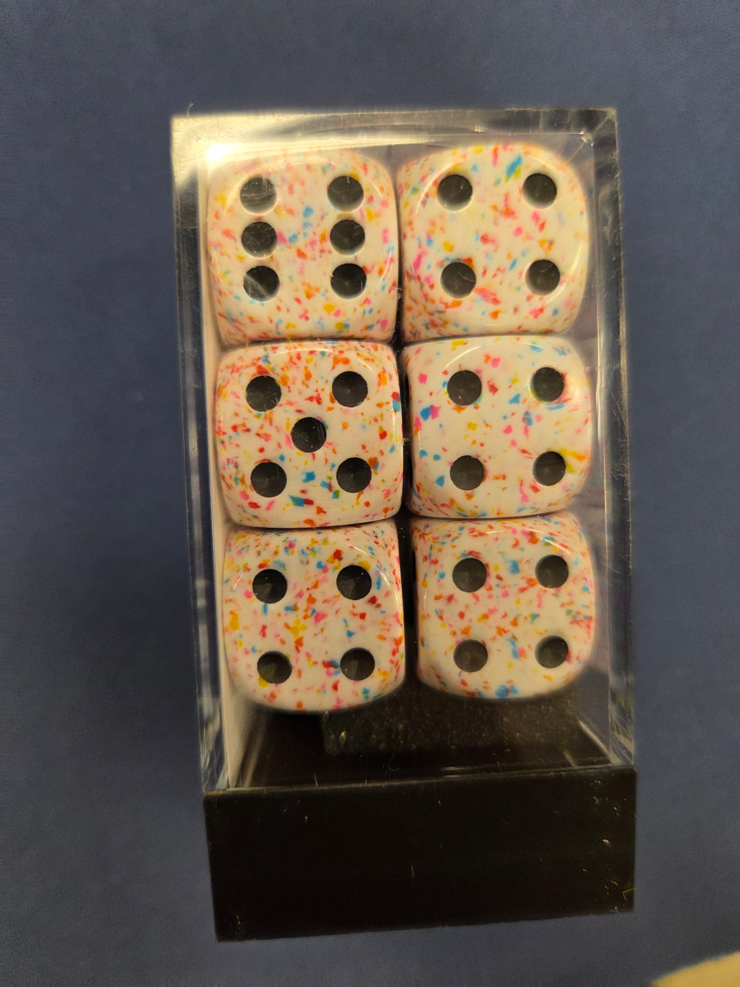 Chessex Speckled Birthday set of 12 16mm D6