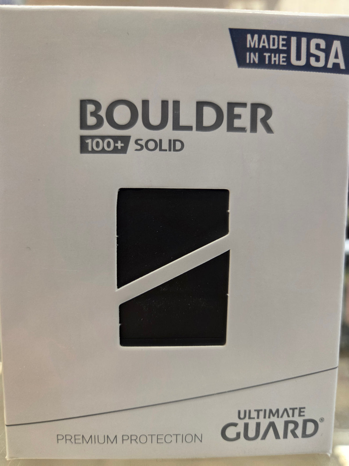 Ultimate Guard Boulder 100+ Solid Deck Box (Black)